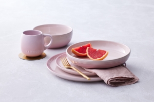 LE CREUSET DIEP BORD "COUPE" - 22 CM - Shell Pink